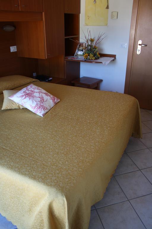 Hotel San Siro Марина ди Пиетрасанта Екстериор снимка