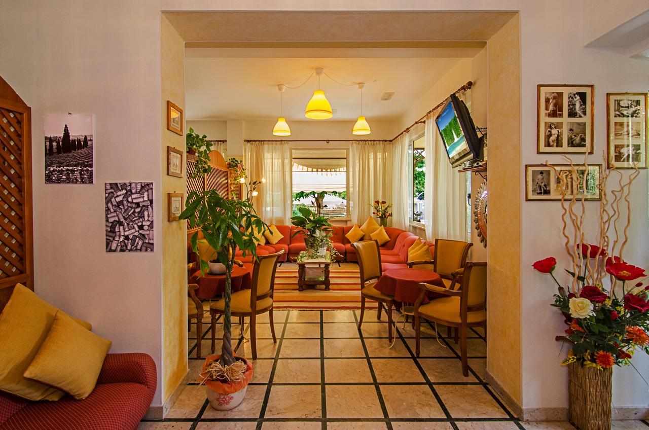 Hotel San Siro Марина ди Пиетрасанта Екстериор снимка